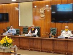 
      
      Amit Shah, Harsh Vardhan interact with doctors; assure security
      
      