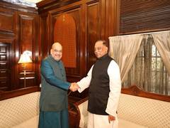 
      
      India, Bangladesh discuss cooperation in border management
      
      