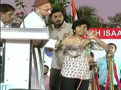 
      
      Girl chants 'Pakistan Zindabad, Hindustan Zindabad' at...
      
      