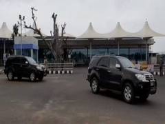 
      
      Andhra CM boards flight to Delhi, likely to meet Amit Shah
      
      