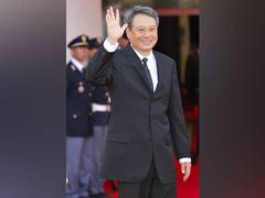 
      
      Ang Lee talks about cloning Will Smith for his upcoming...
      
      