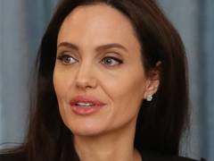 
      
      Angelina Jolie seeks more international support for Venezuela
      
      