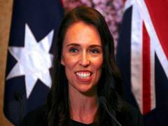 
      
      Don't understand why USA hasn't toughened gun laws, says NZ PM
      
      