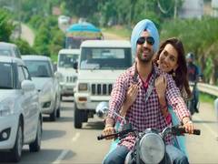 
      
      'Arjun Patiala's 'compulsory love song' 'Sachiya Mohabbatan'...
      
      