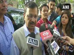 
      
      Delhi CM, LG discuss measures to prevent coronavirus spread
      
      