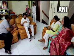 
      
      RPI leader Ramdas Athawale lends support to Sameer Wankhede,...
      
      