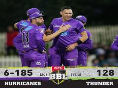 
      
      BBL: Hobart Hurricanes defeat Sydney Thunders
      
      