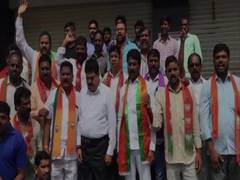 
      
      Hyderabad: BJP workers protests following death of child at...
      
      