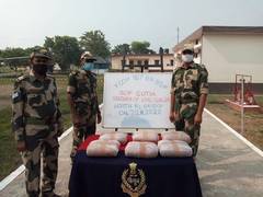 
      
      WB: BSF apprehends smuggler, seizes 12 kg ganja, 978 bottles...
      
      