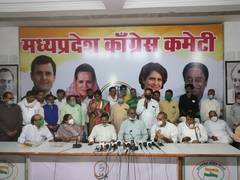 
      
      Over two dozen BSP leaders join Congress in MP
      
      