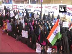 
      
      Women hold protest against CAA, NRC in Bengaluru
      
      