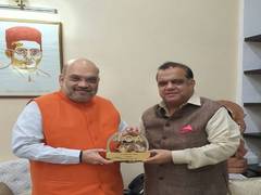 
      
      Narinder Batra meets Amit Shah, briefs on preparation for...
      
      