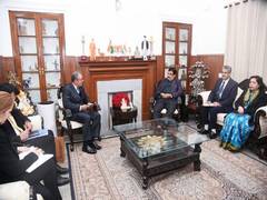 
      
      Nitin Gadkari meets Brazil's energy minister Bento Albuquerque
      
      