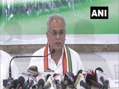 
      
      Bhupesh Baghel takes jibe at Jyotiraditya Scindia, calls him...
      
      