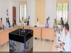 
      
      COVID-19: Bihar CM holds meeting with health dept, specialist...
      
      