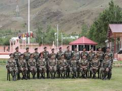 
      
      General Bipin Rawat visits J-K's Dras sector, reviews...
      
      
