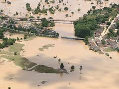 
    S. African flood death toll revised down to 435
    