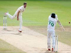 
      
      Brett Lee congratulates James Anderson on 'unbelievable...
      
      