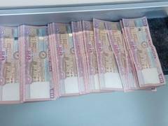 
      
      Kerala: CISF seizes foreign currency worth Rs 3.7 lakh from...
      
      