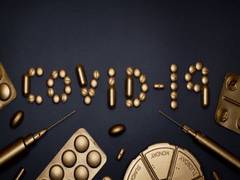 
      
      Wearable monitoring of COVID-19 biomarkers
      
      