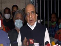 
      
      Kolkata civic polls: BJP delegation meets Bengal Governor to...
      
      