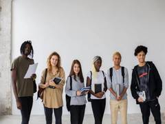 
      
      Parental pressure linked to perfectionism in college students
      
      
