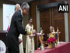
      
      White House officials, US lawmakers celebrate Diwali with...
      
      