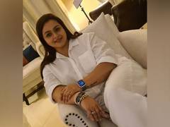 
      
      Actor Shilpa Shirodkar tests positive for COVID-19
      
      