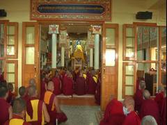 
      
      Dalai Lama pays short visit to Tsuglagkhang temple
      
      