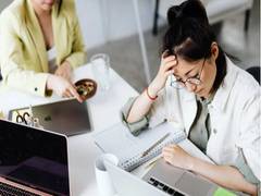 
    Study: Job insecurity feelings in employees can be reduced by active listening managers
    