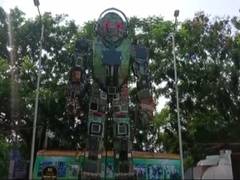
      
      ITI Berhampur trainees develop 30 ft sculpture made out of e-waste
      
      