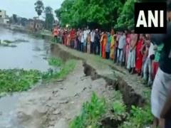 
      
      West Bengal: Water level rises in Ganga after heavy rainfall  
      
      