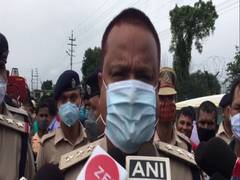 
      
      Bomb found outside New Jalpaiguri railway station in West Bengal
      
      
