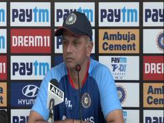 
      
      Workload of players being managed: Dravid
      
      