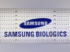 
      
      S Korea: Samsung Biologics begins production of Moderna...
      
      