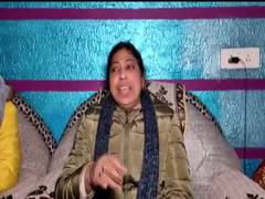 
      
      UP Polls: Cong leader Mehraj Jahan threatens self-immolation...
      
      