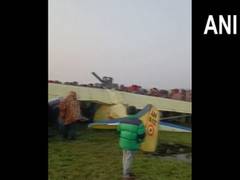 
      
      Indian Army glider makes emergency landing in Gaya
      
      