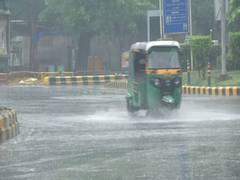 
      
      At 23.8 degrees, Delhi's Safdarjung records lowest maximum...
      
      