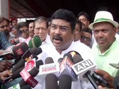 
      
      Pradhan takes stock of arrangements at Barunei Hill ahead of...
      
      