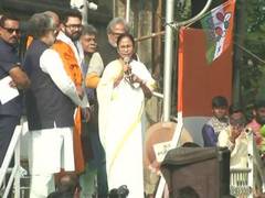 
      
      Mamata raises slogans against BJP, CAA, NRC at rally in Kolkata
      
      
