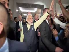 
      
      PM Modi accorded warm welcome by Indian diaspora in New York
      
      