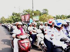 
      
      'In Odisha, around 5,000 people lose their lives in road...
      
      