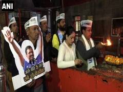 
      
      AAP supporters perform special Puja ahead of Delhi poll results 
      
      