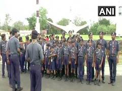 
      
      People gathers to witness launch of Chandrayaan-2
      
      