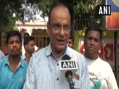 
      
      Odisha: Woman carrying stillborn babies dies, family allege...
      
      