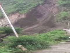 
      
      Landslide at Badrinath national highway as incessant rains...
      
      