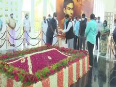 
      
      Family pays tribute to Dr APJ Abdul Kalam on fifth death...
      
      