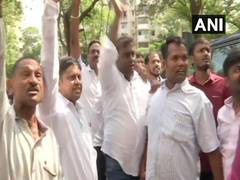 
      
      NCP workers raise slogans against Ajit Pawar at YB Chavan centre
      
      