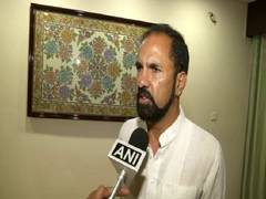 
      
      People unable to offer Namaz in Kashmir Ghati amid high...
      
      