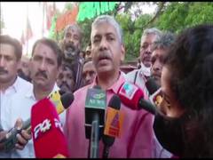 
      
      Former Kerala DGP Jacob Thomas joins BJP
      
      